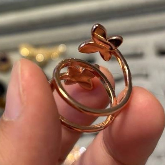 Butterfly ring - Picture 4 of 6